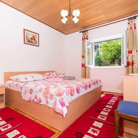 Apartment Maja