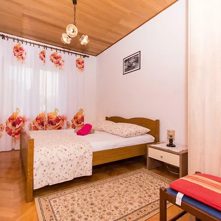 Apartment Maja