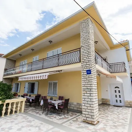 Maja Apartment