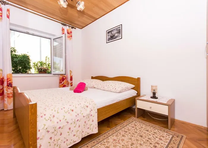 Maja Appartement *